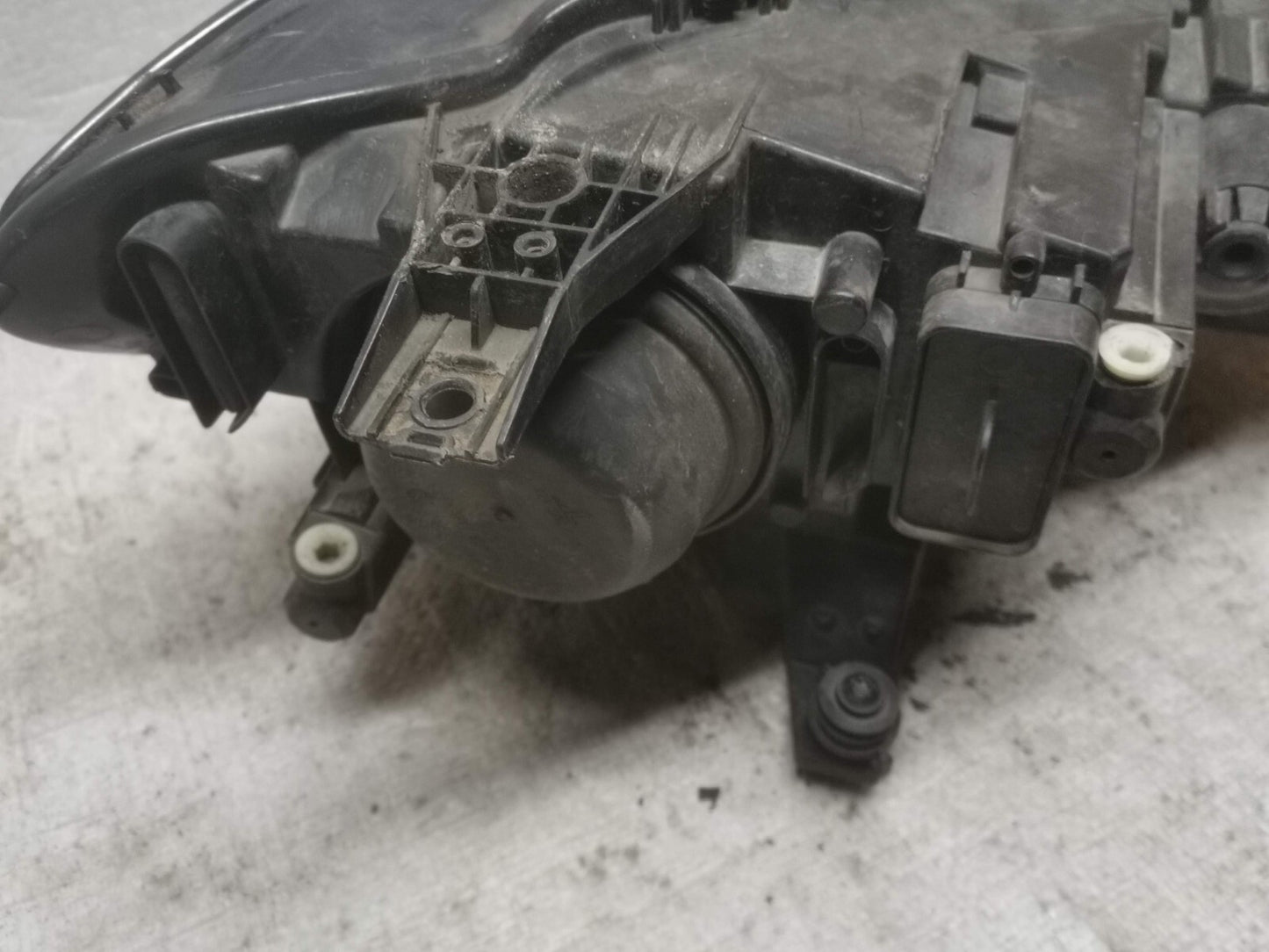 Volkswagen VW Touran Halogen Headlight Light Lamp 2016- N/S 5TC941005A vwtu72