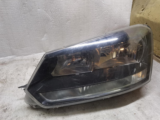 SKODA YETI 2013-17 NEARSIDE LEFT HALOGEN HEADLIGHT GENUINE 5L2941015d skye40