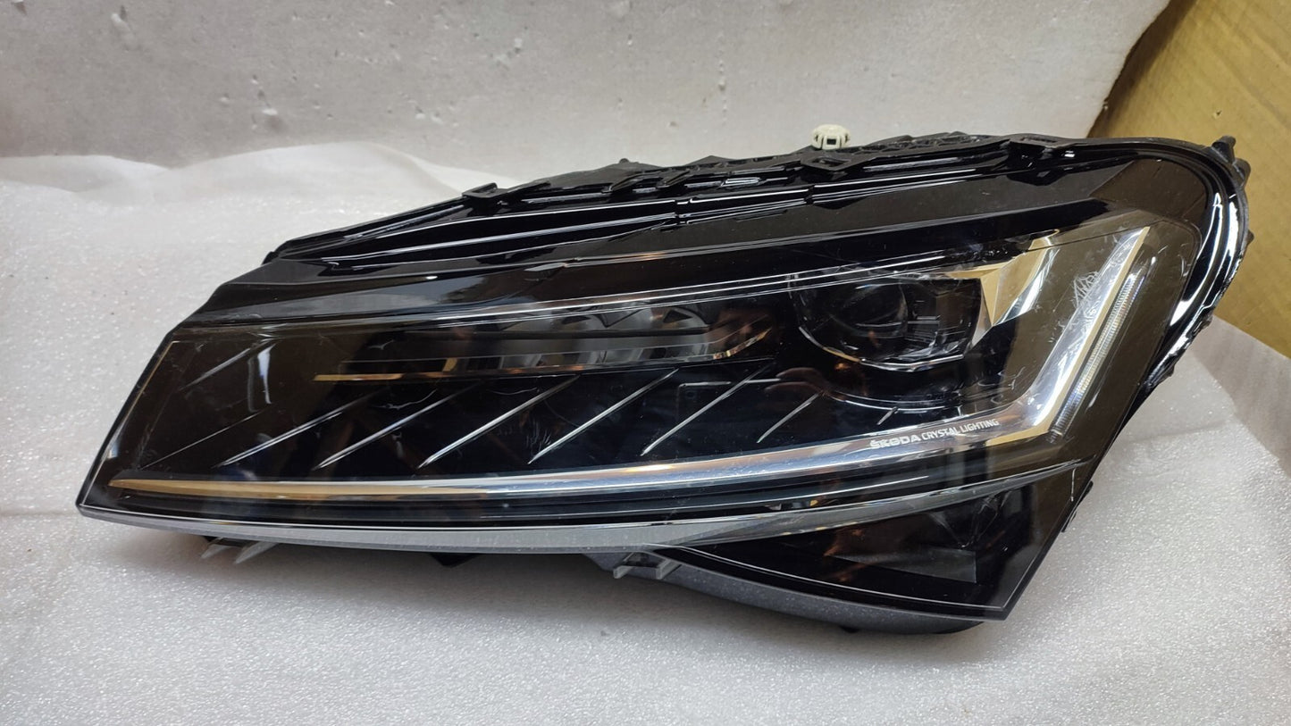 SKODA SUPERB LED HEADLAMP LEFT  FACELIFT MK3  2019-2023 3V2941015D sk93