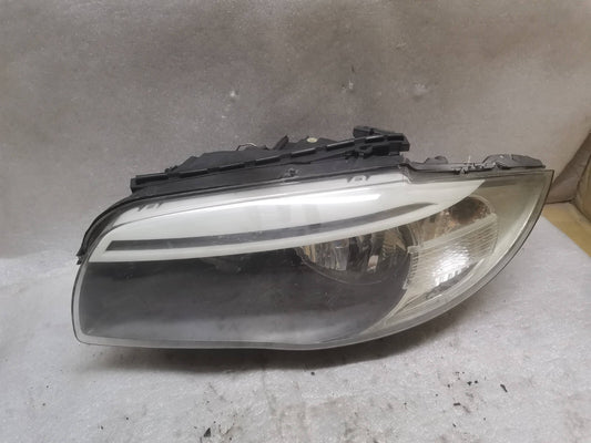 BMW 1 SERIES PASSENGER SIDE HEADLIGHT P/N 7263641-02 bm65