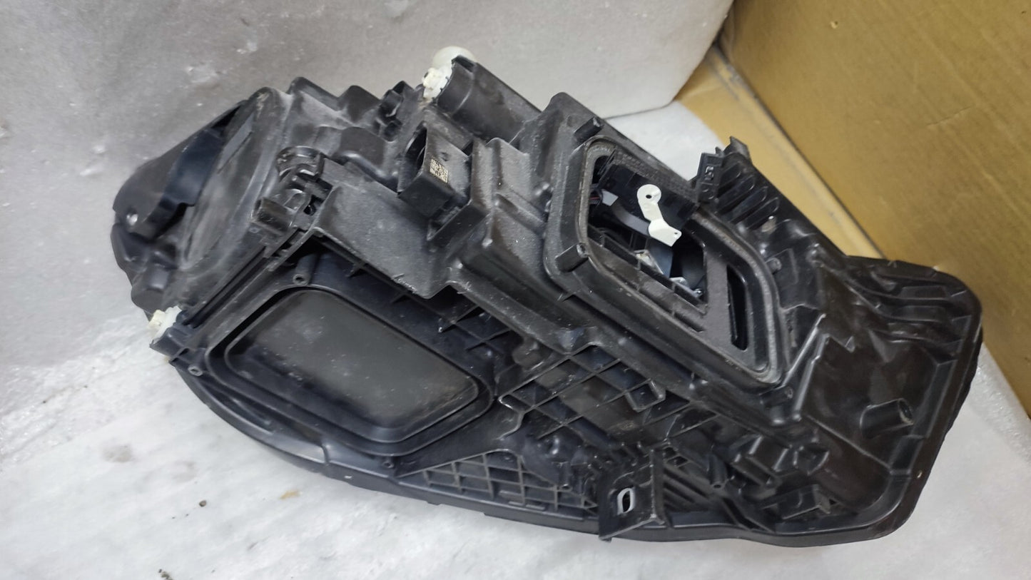 MERCEDES A CLASS W177 2018+ PASSENGERSIDE HEADLIGHT A1779063905 m17760