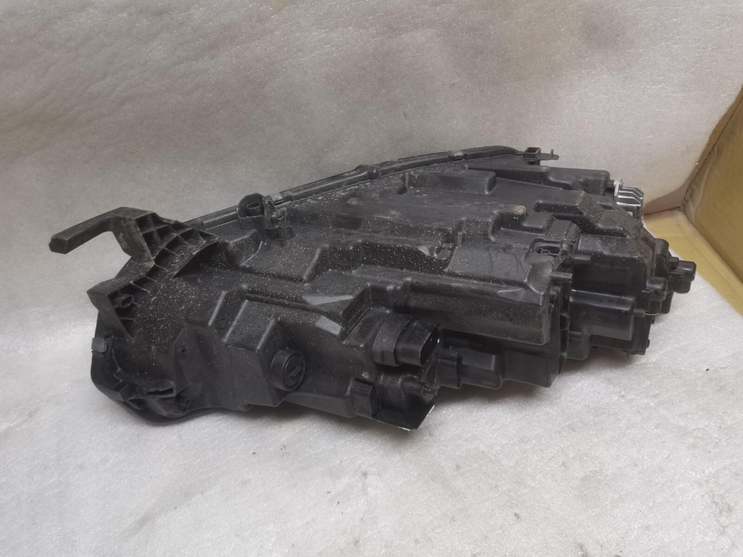 Skoda Octavia 2020 Led Headlight Passenger Side Genuine Oem 5e8941015 skoc54