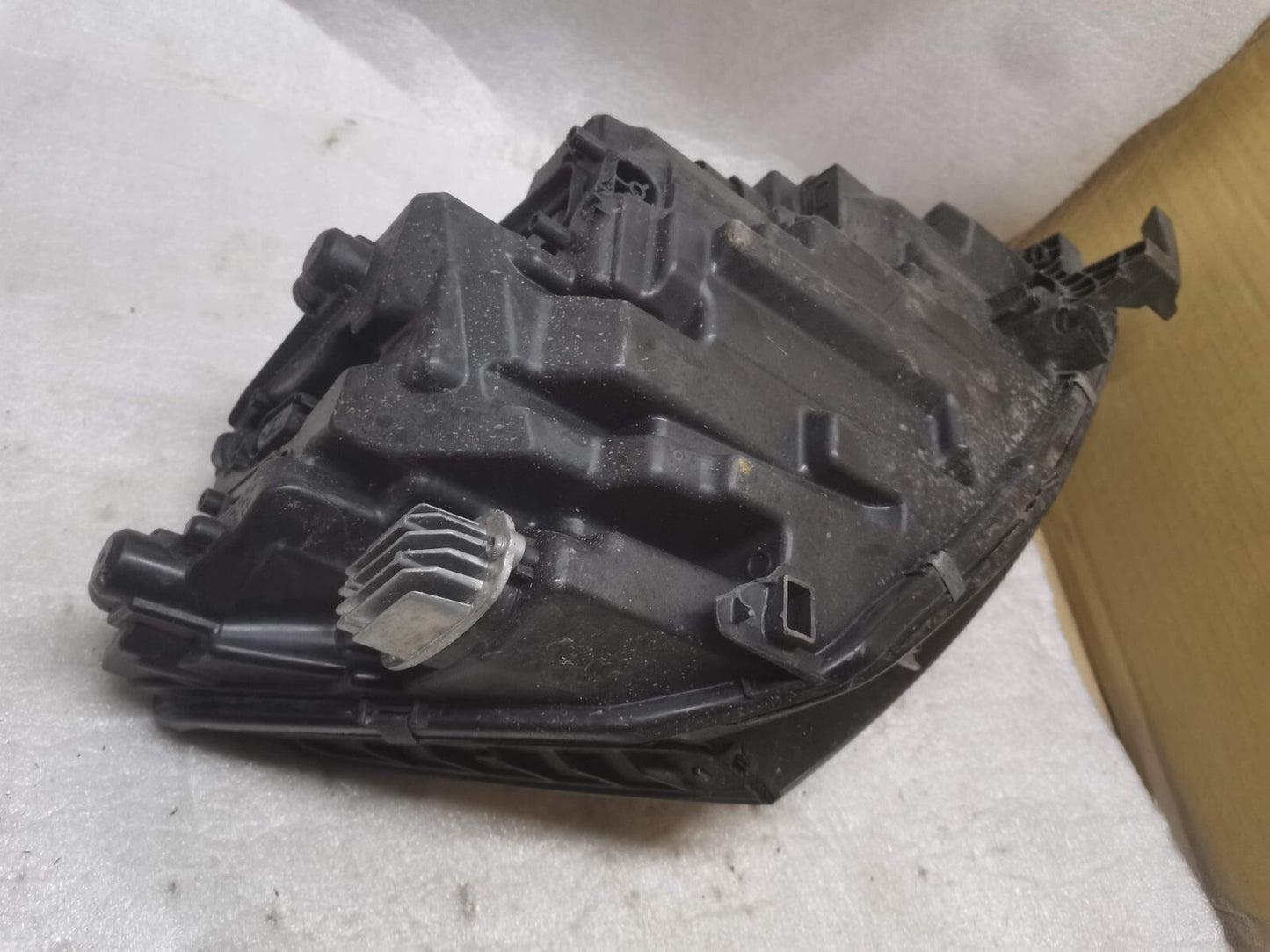 Skoda Octavia 2020 Led Headlight Passenger Side Genuine Oem 5e8941015 skoc54