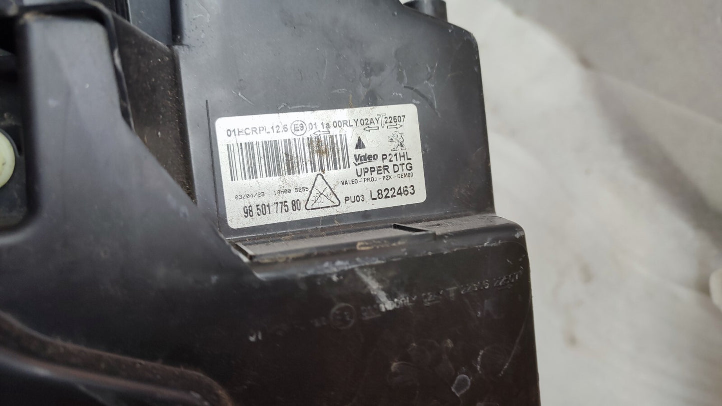 PEUGEOT 208 2019-2023 DRIVER SIDE LED HEADLIGHT GENUINE 9850177580 PSA63