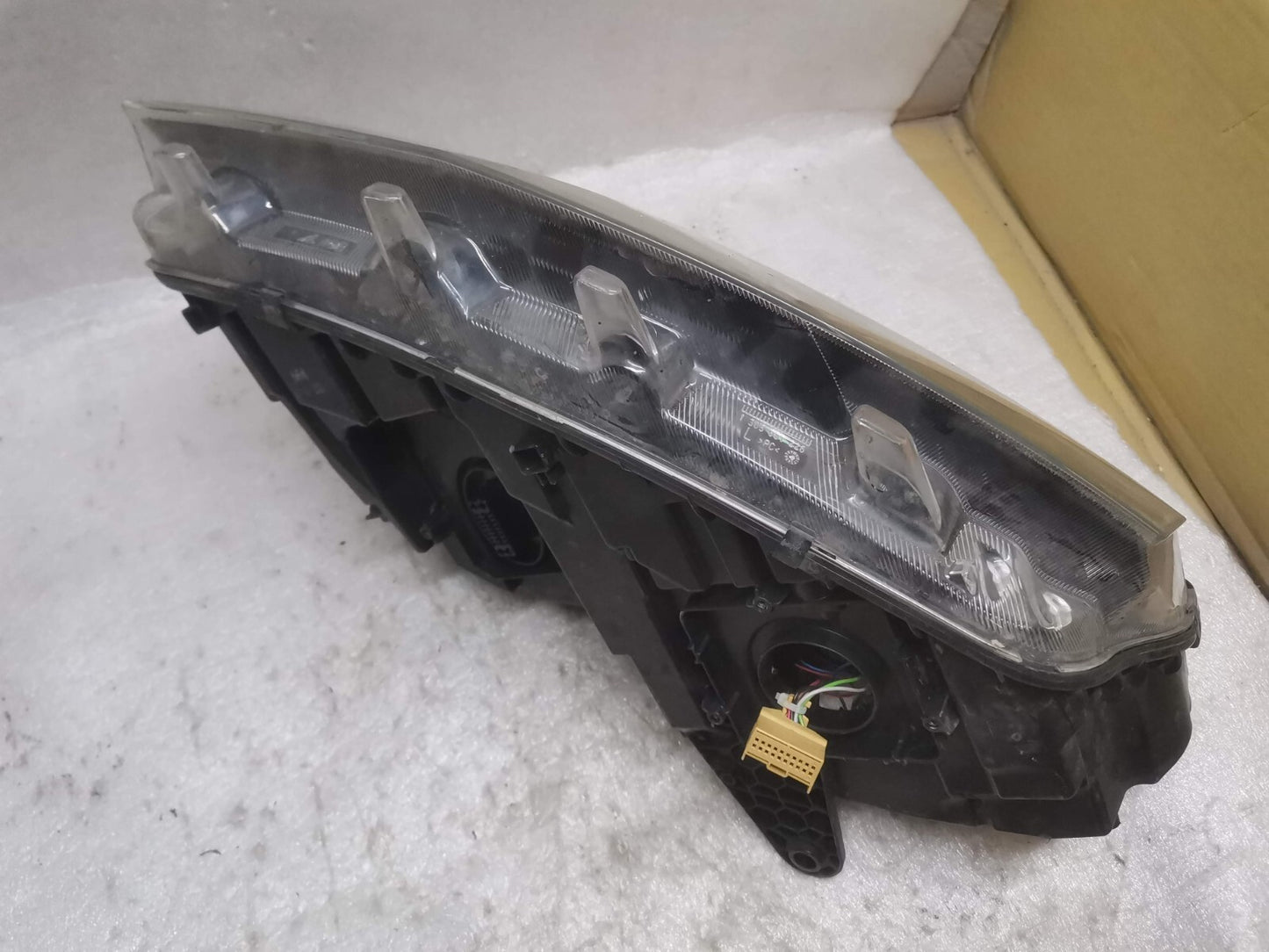 SKODA OCTAVIA 2013 - 2017 XENON PASSENGERSIDE HEADLIGHT 5E2941015B skoc67