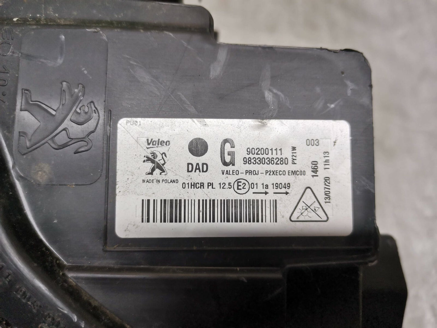 PEUGEOT 208 2020+ GENUINE LED PASSENGERS LEFT LH HEAD LIGHT LAMP psa6