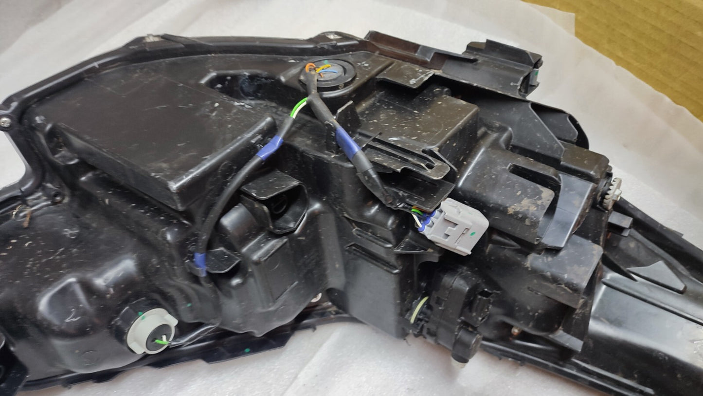 TOYOTA C-HR 2021 Genuine Left Nearside Headlight Headlamp 81150-F4190-00 to39