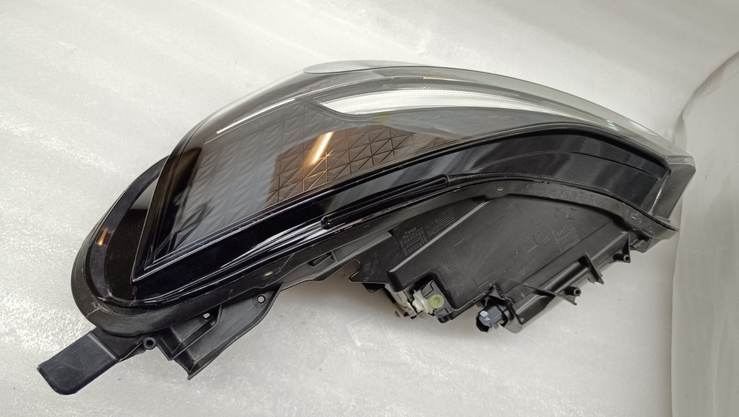 Renault Captur 2020-2022 N/S LED Headlight headlamp ren71