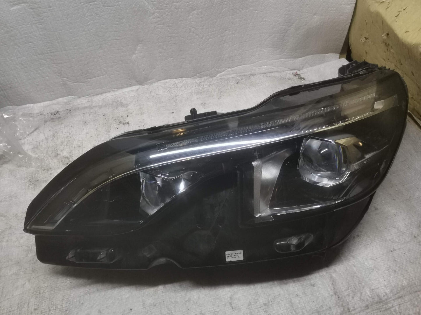 Peugeot 3008 2017-20 Left NEARSIDE headlamp Headlight 89909537 9810478780 psa13