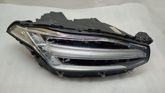 VOLVO XC90 GENUINE 2014-19 DRIVER SIDE HEADLIGHT HEADLAMP 32228305 RHD vo81