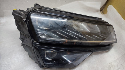 SKODA KAROQ 2017- GENUINE FULL LED O/S HEADLIGHT 57C941016C skkq86