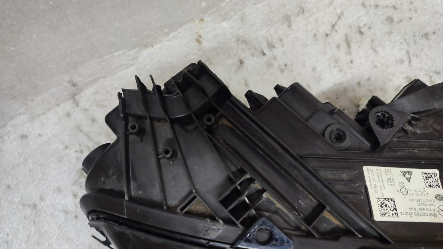 MERCEDES E CLASS W213 LED DRIVER SIDE HEADLIGHT GENUINE 2021-23 A2139067809 m61