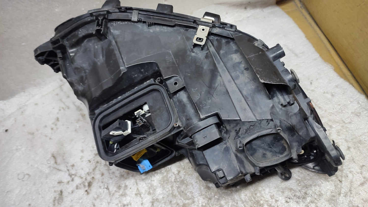 MERCEDES GLE W166 Passenger Side LED Intelligent Headlight A1669062303 m68