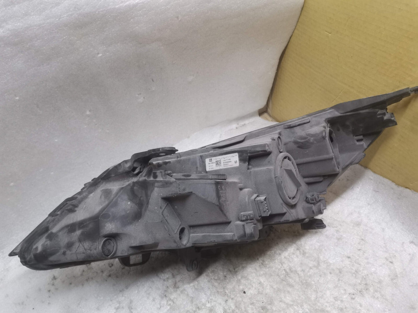 VAUXHALL ASTRA K MK5 2015-2020 DRIVERS SIDE HEADLIGHT 13401144 vxak64