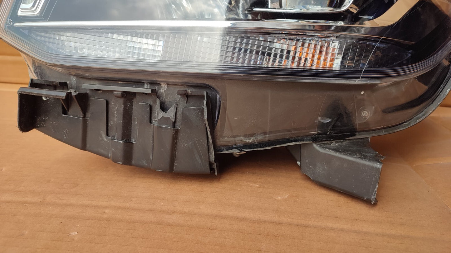 MERCEDES-BENZ  X CLASS W470 PASSENGERS SIDE HEADLIGHT A4709061200 m108