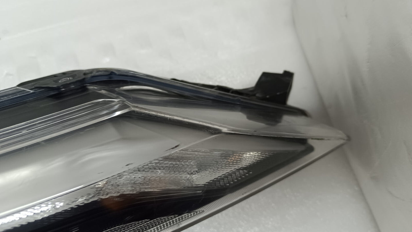 NISSAN JUKE F16 DRIVER RIGHT O/S SIDE LED HEADLIGHT DRL UPPER 26120 6PA0A 69