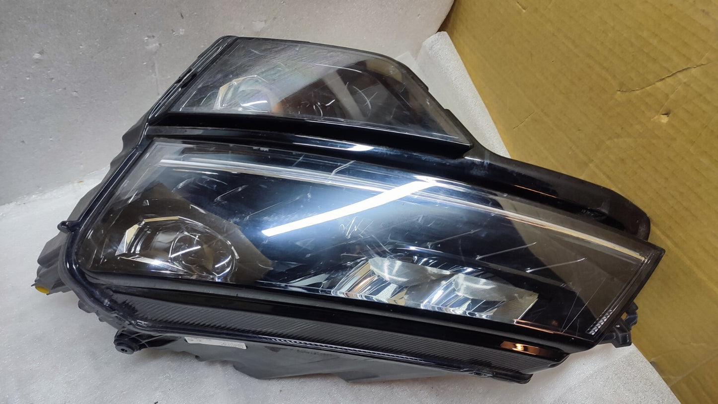 SKODA KAROQ LEFT PASSENGER NEAR SIDE LED HEADLIGHT 57C941015B 2018-2021 skkq82