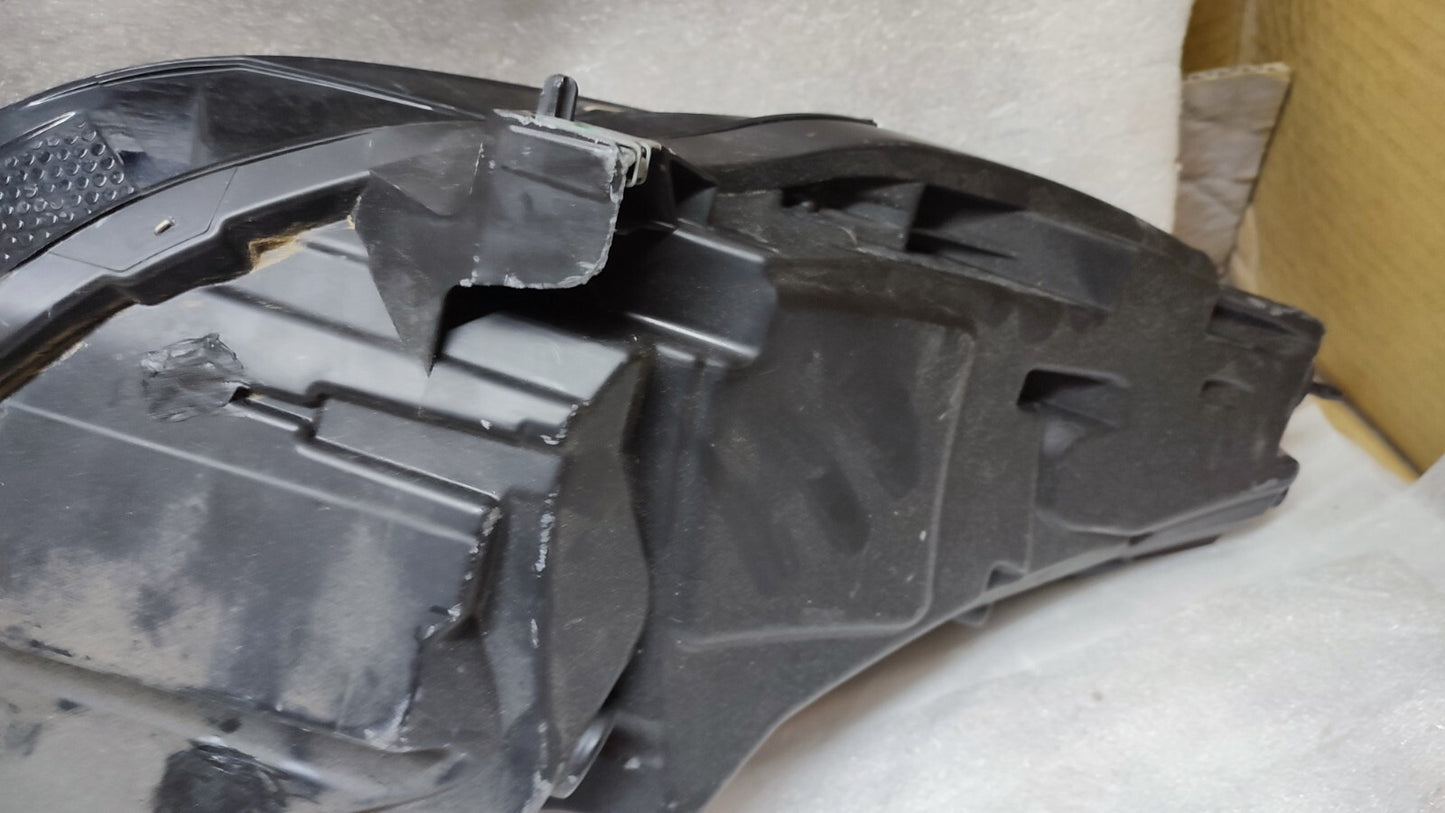 GENUINE TESLA MODEL 3 HEADLIGHT LEFT PASSENGER 1514952-00-D te5