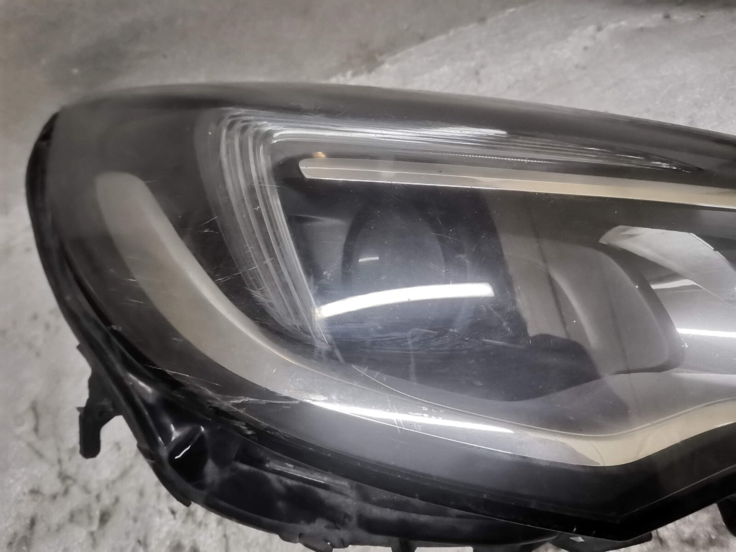 VAUXHALL ASTRA K 2015 2016 2017 2018 2019 DRIVER SIDE HEADLIGHT 39047201 vxak79