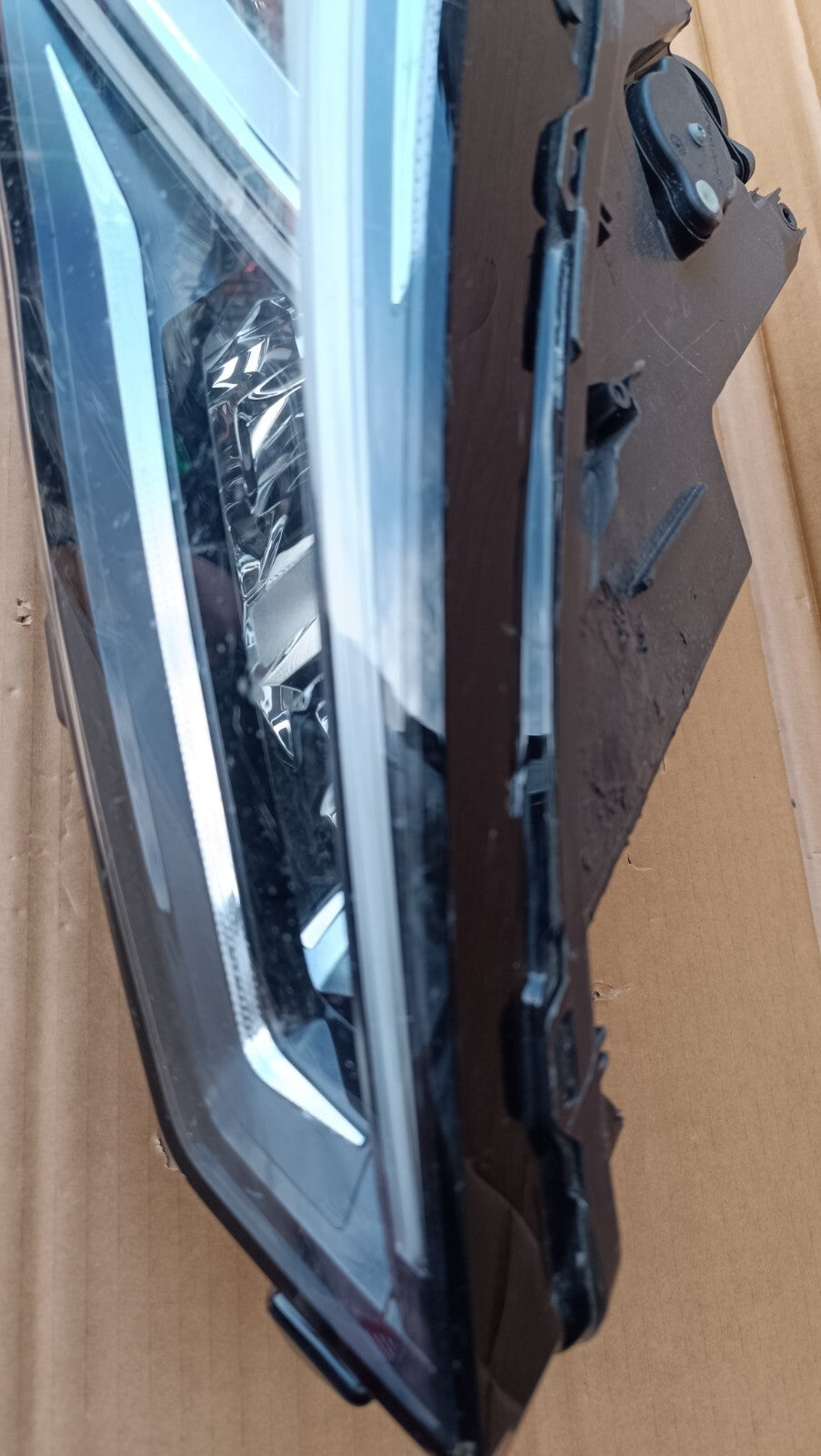 SEAT CUPRA FORMENTOR FR 2021 OFFSIDE DRIVER SIDE FRONT HEADLIGHT 5FH941008F se84