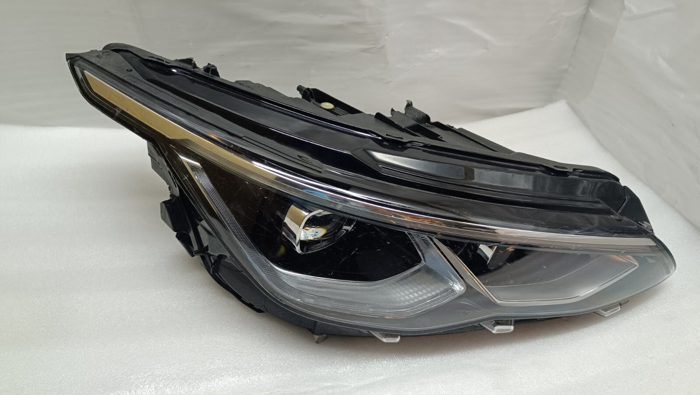 VOLKSWAGEN VW GOLF R LINE MK8 LED HEADLIGHT O/S DRIVER SIDE 5H2941036 vw180
