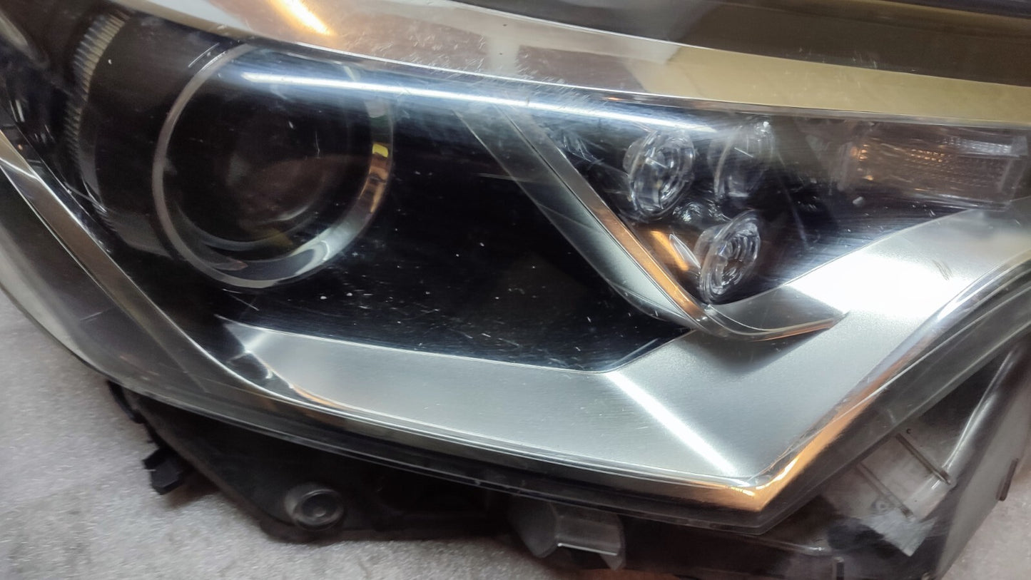 TOYOTA C-HR MK1 2017-2019 HEADLIGHT FRONT RIGHT LED 81150-F4011 to47