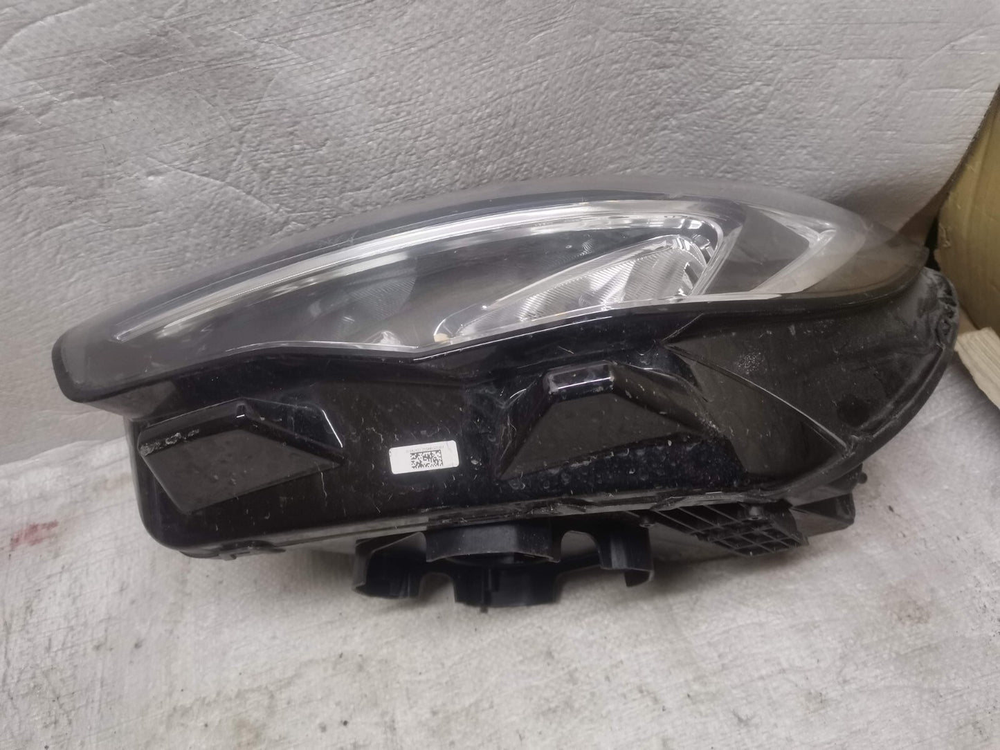 VAUXHALL GRANDLAND X HALOGEN DRIVER HEADLIGHT 2016+ YP00015680 366947220 vxgx22
