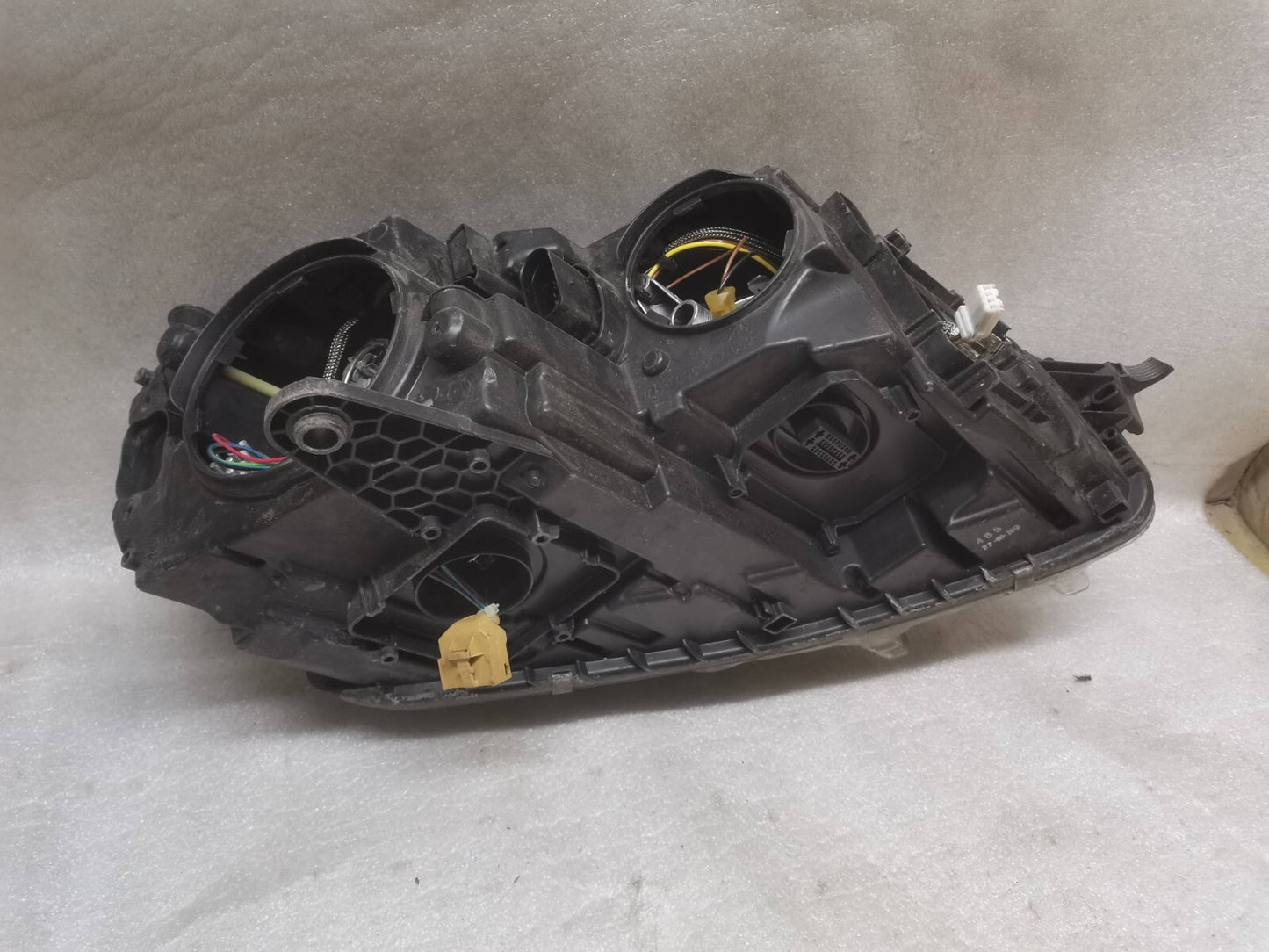 SKODA OCTAVIA Headlight Xenon Type With Bending Light Left Hand 2013-17 skoc51