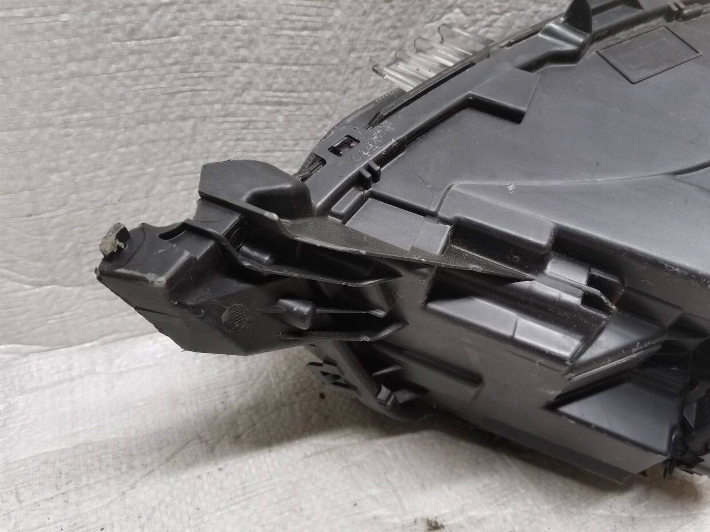 PEUGEOT 208 2020+ GENUINE LED PASSENGERS LEFT LH HEAD LIGHT LAMP psa6