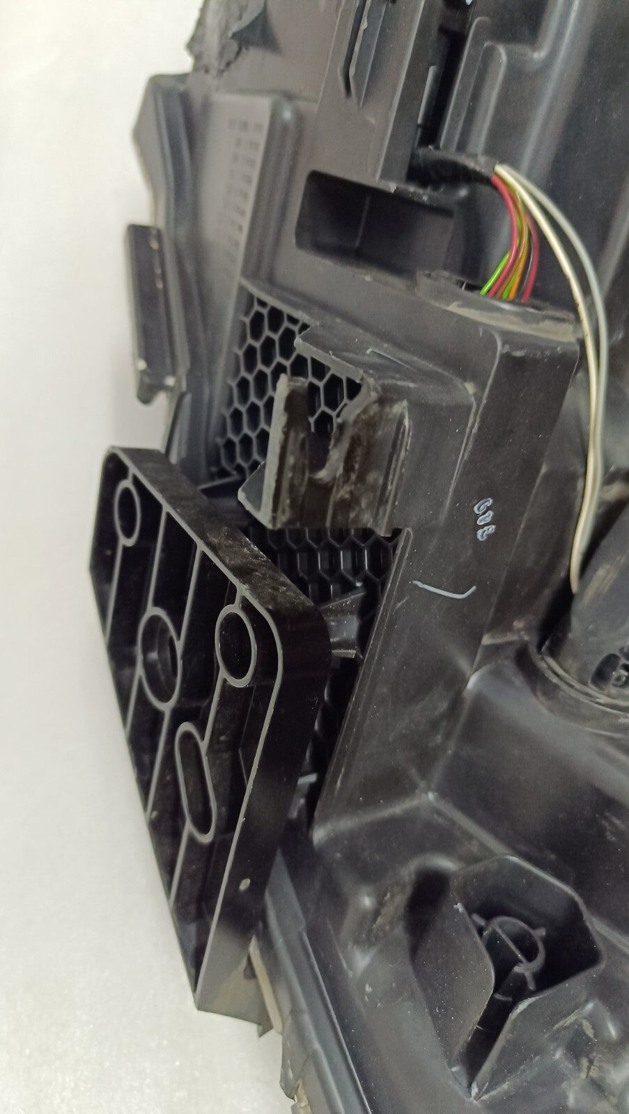 NISSAN QASHQAI Mk2 (J11) Left Passenger Side Front Headlight LED 100-18016 ni68