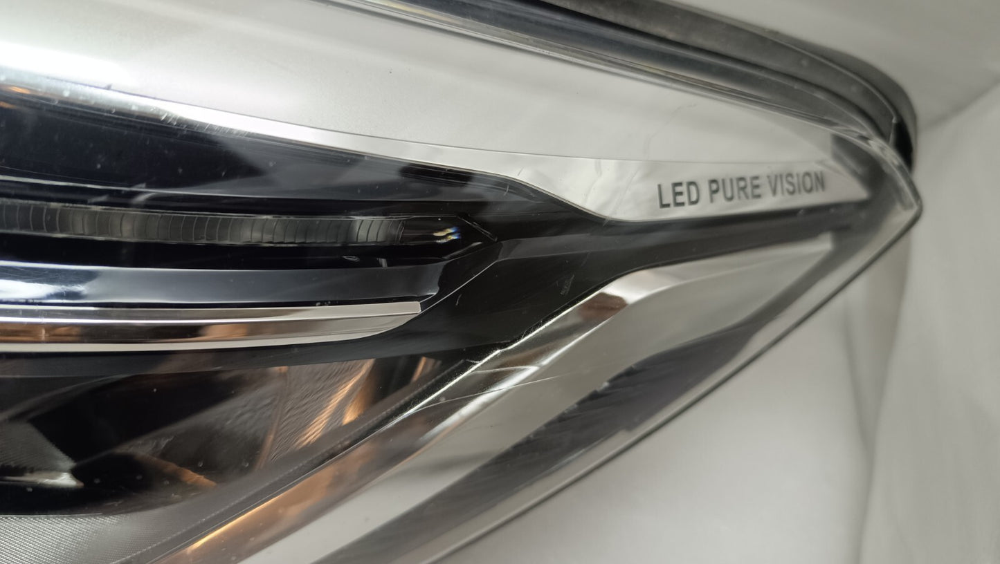 RENAULT CAPTUR GT LINE 2019 PASSENGERSIDE N/S LED HEADLIGHT  260604198R ren51