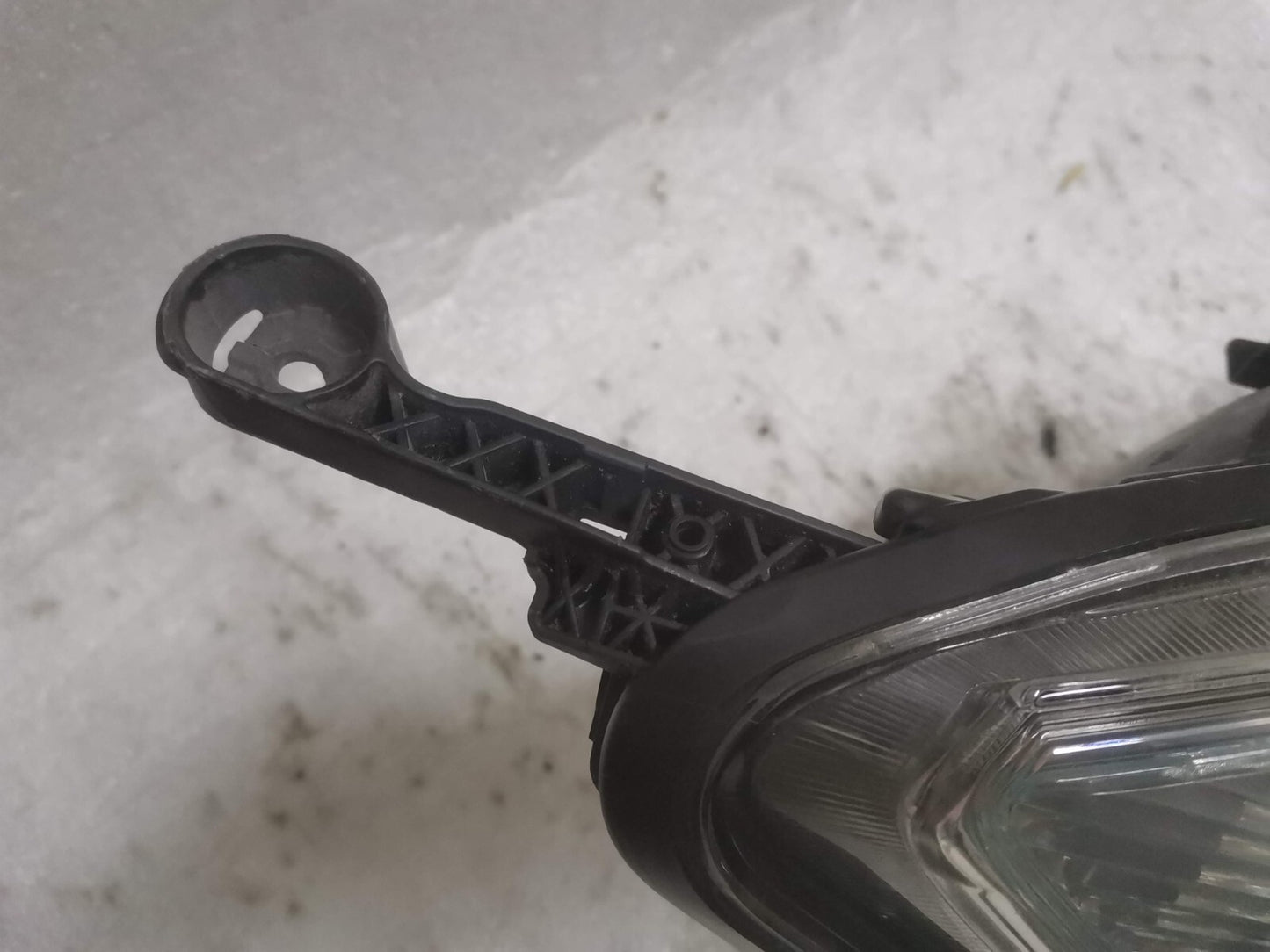 Vauxhall Astra J Driver Side (LH) Headlight Silver Insert 13253657 vxaj71