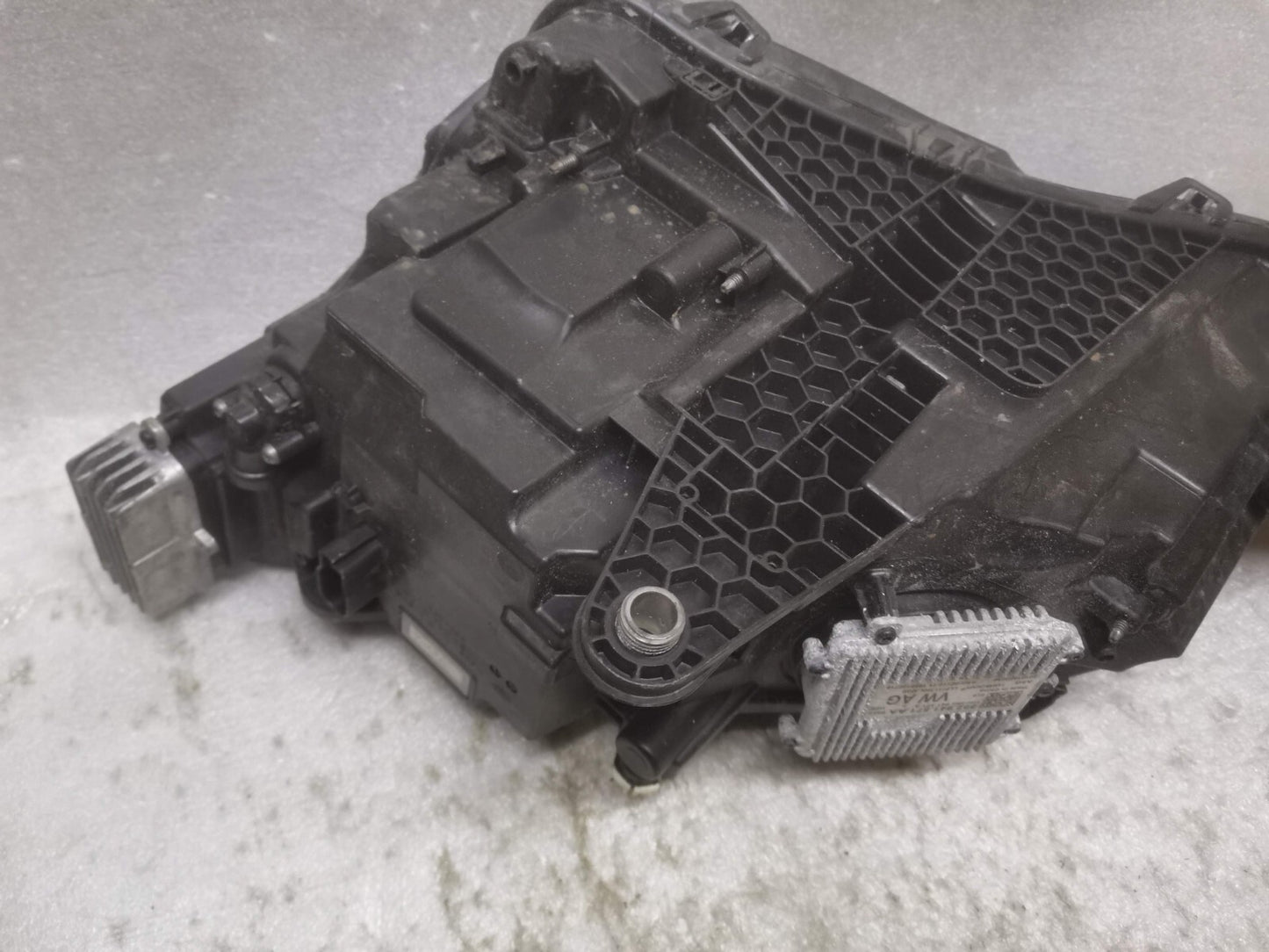 SKODA SUPERB MK3 FACELIFT CRYSTAL LED HEADLIGHT 2018-21 DRIVER O/S 3V2941016D 76