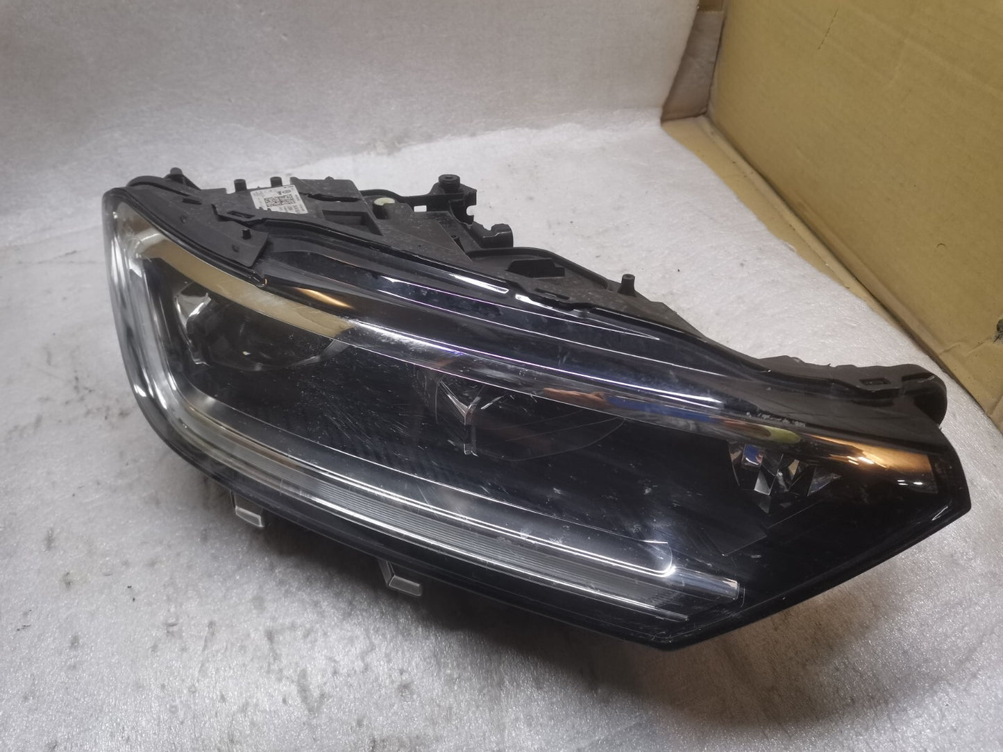 Volkswagen Vw T-Roc troc IQ Facelift Led Headlight O/S 2023 2ga941036ag vwtr132