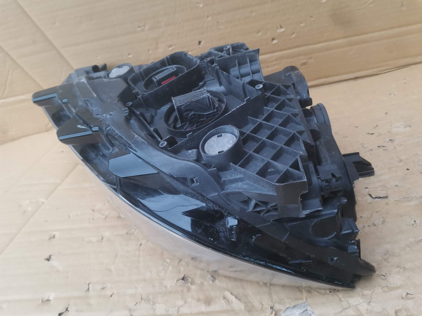 VOLKSWAGEN PASSAT B8 3G1941082C Headlight xenon Headlight Fh RHD vwpt3