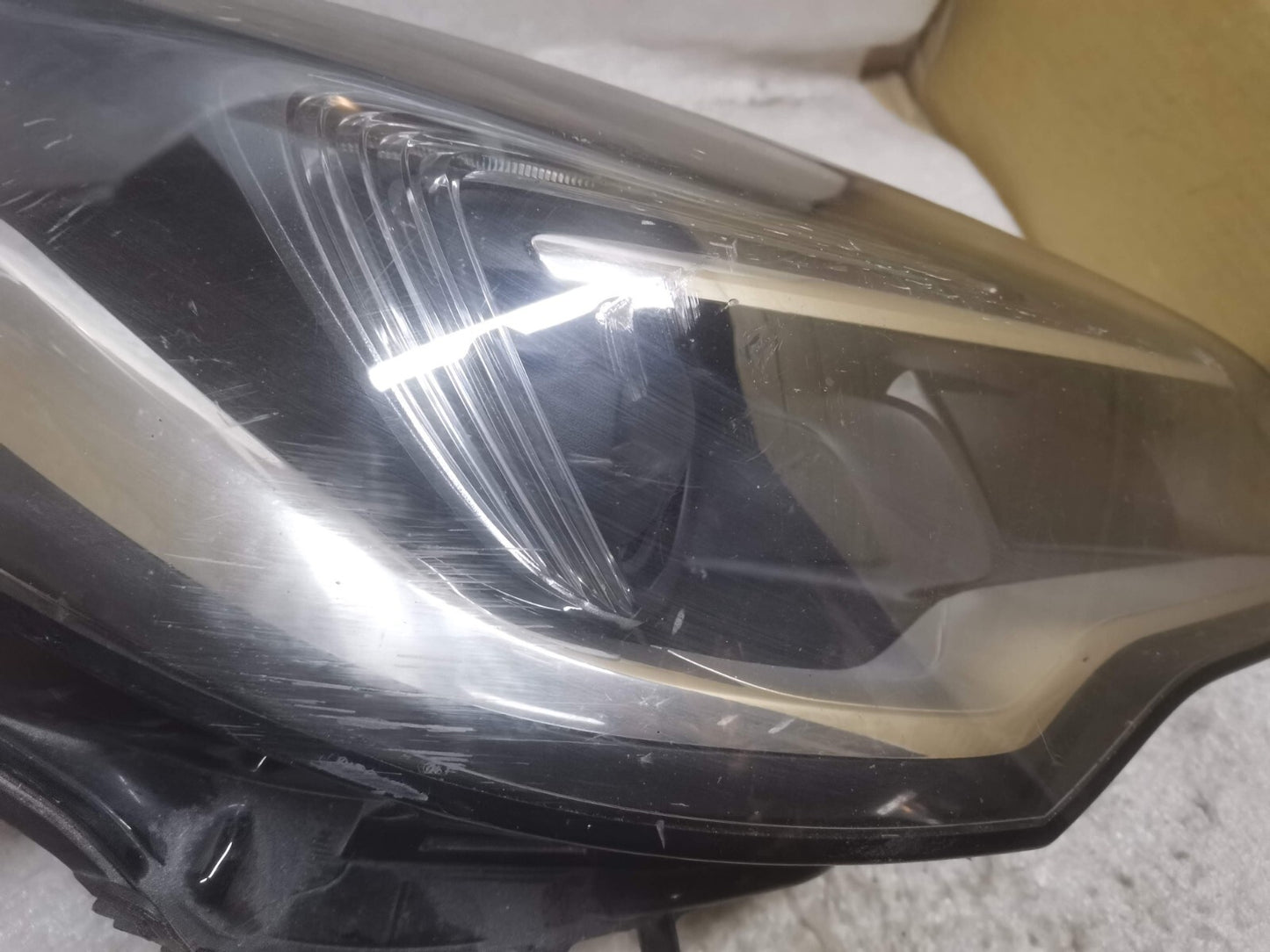VAUXHALL ASTRA K 2015 2016 2017 2018 2019 DRIVER SIDE HEADLIGHT 39047201 vxak60