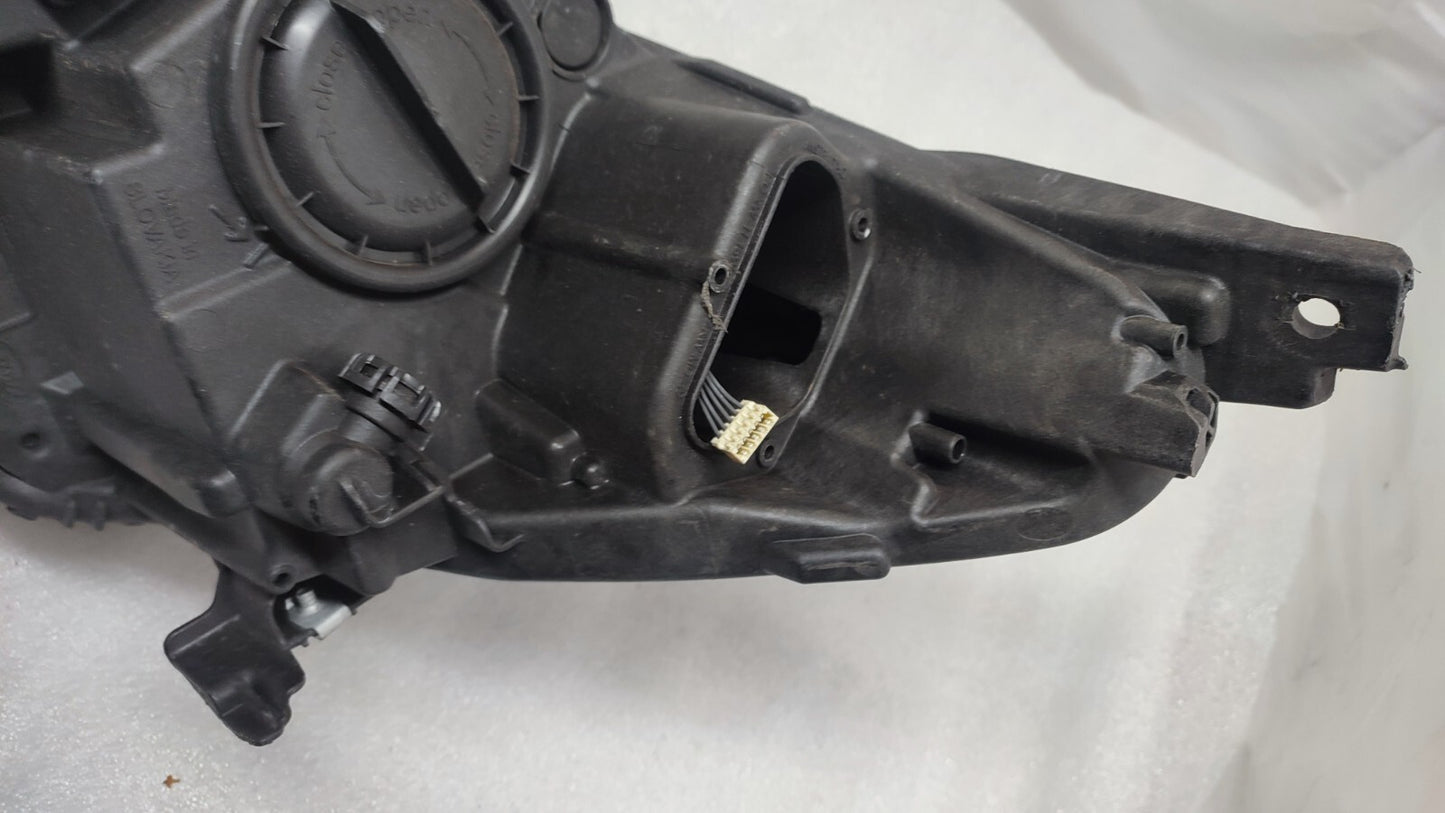 VAUXHALL ASTRA GENUINE  2018-2021 DRIVER SIDE LED HEADLIGHT 39195691 VX114