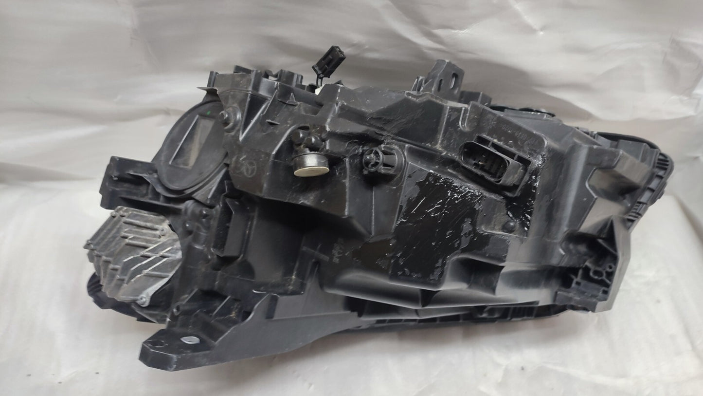 MERCEDES BENZ GLA FRONT RIGHT LED HEADLIGHT GENUINE 17-20 A1569067200 m156101