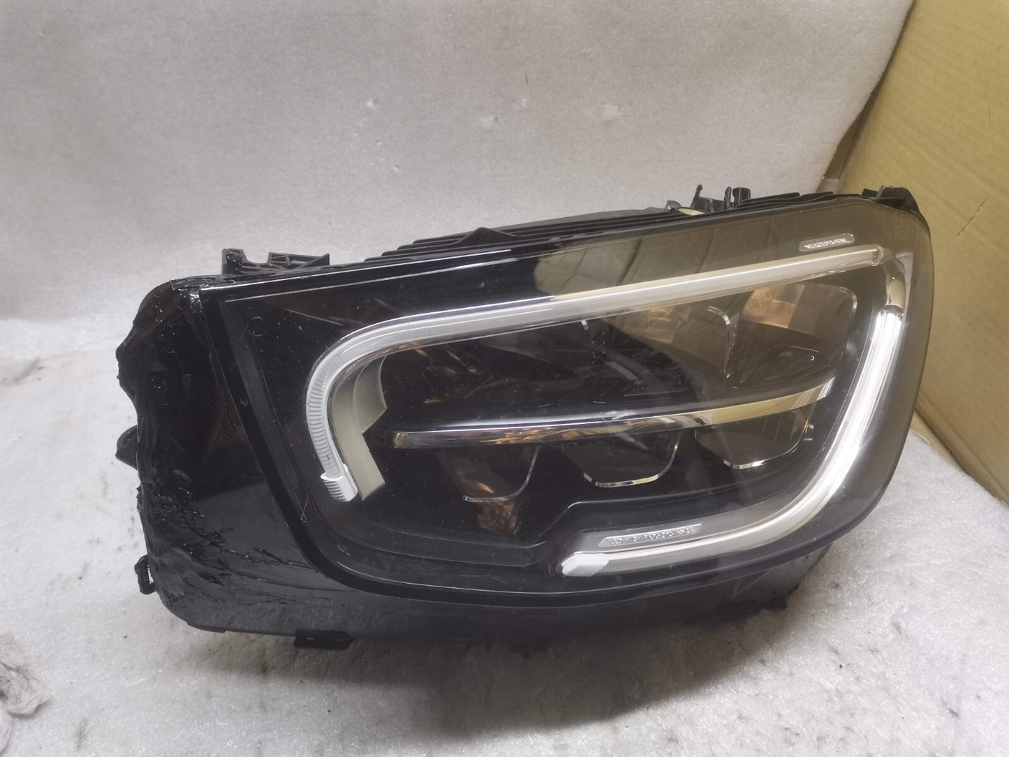 MERCEDES GLC W253 X253 PASSENGER SIDE HEADLIGHT 2019-21 A2539067101 m25349