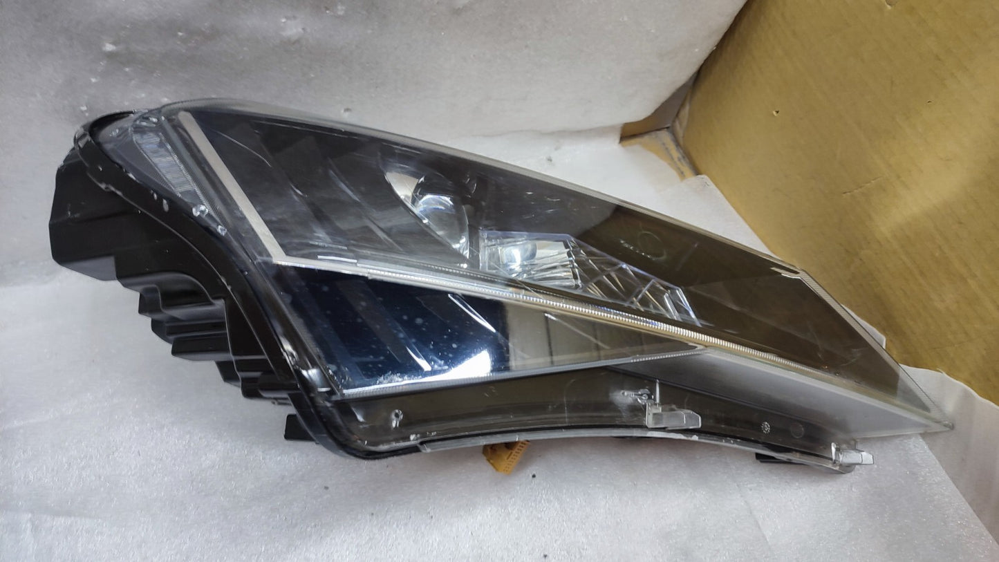 Skoda Superb 2015+ Xenon LED Driver Side Right O/S Headlight 3v2941016a sksp80
