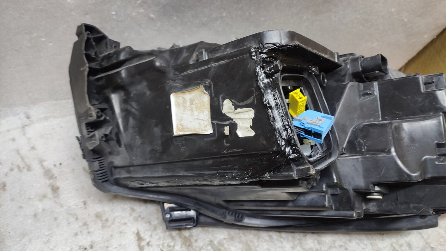 MERCEDES GLE W166 Passenger Side LED Intelligent Headlight A1669062303 m68