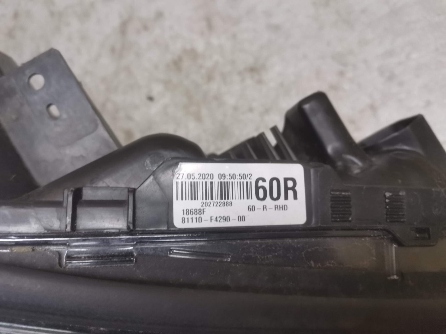 TOYOTA C-HR CHR 2021 2022 DRIVERS LED O/S HEADLIGHT 81150-F4290-00 to16