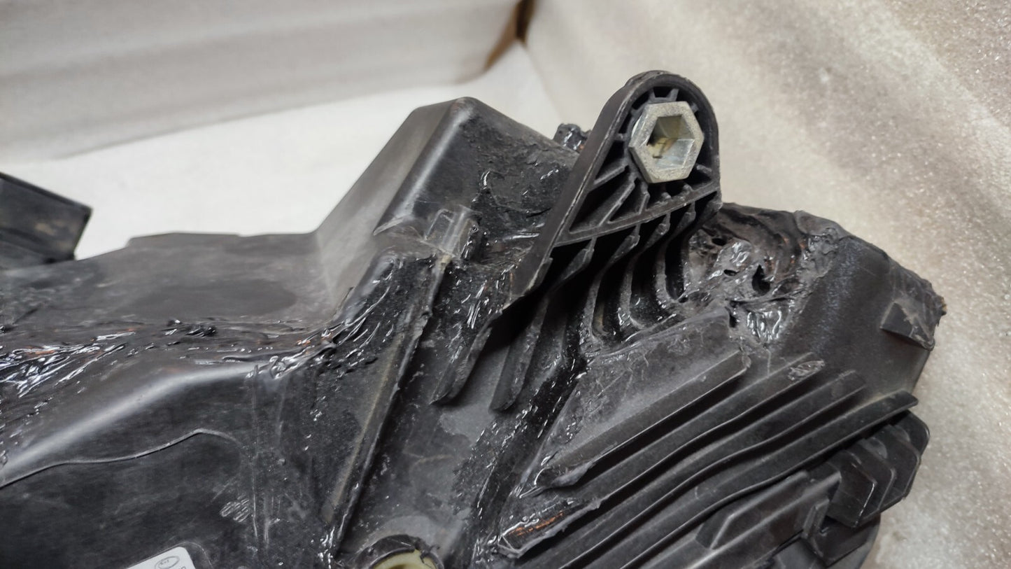 MERCEDES GLC W253 X253 PASSENGER SIDE HEADLIGHT 2019-21 A2539067101 m25395