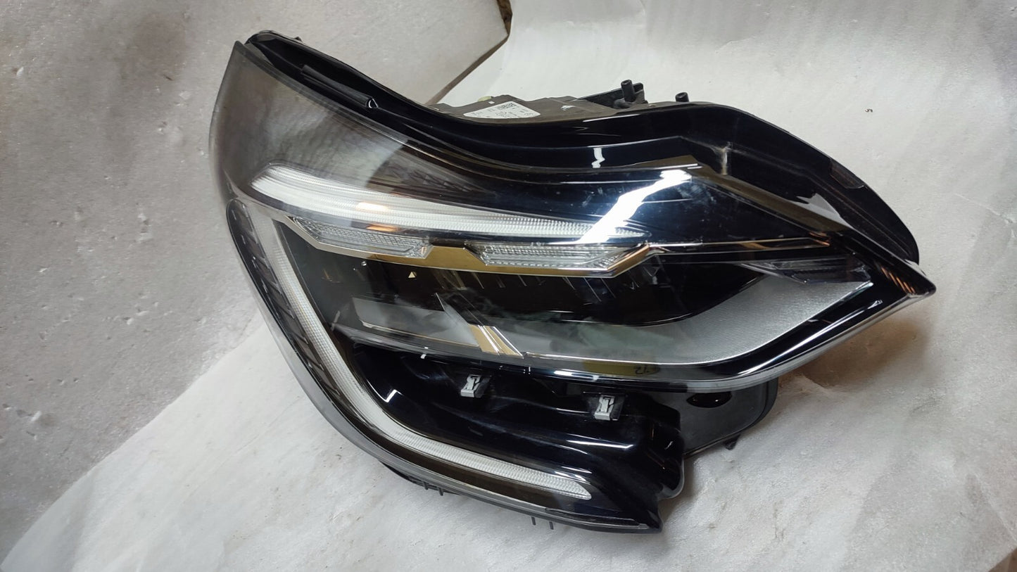 RENAULT CAPTUR HEADLAMP LED RIGHT DRIVER SIDE 260100119R MK2 2019-24 ren35