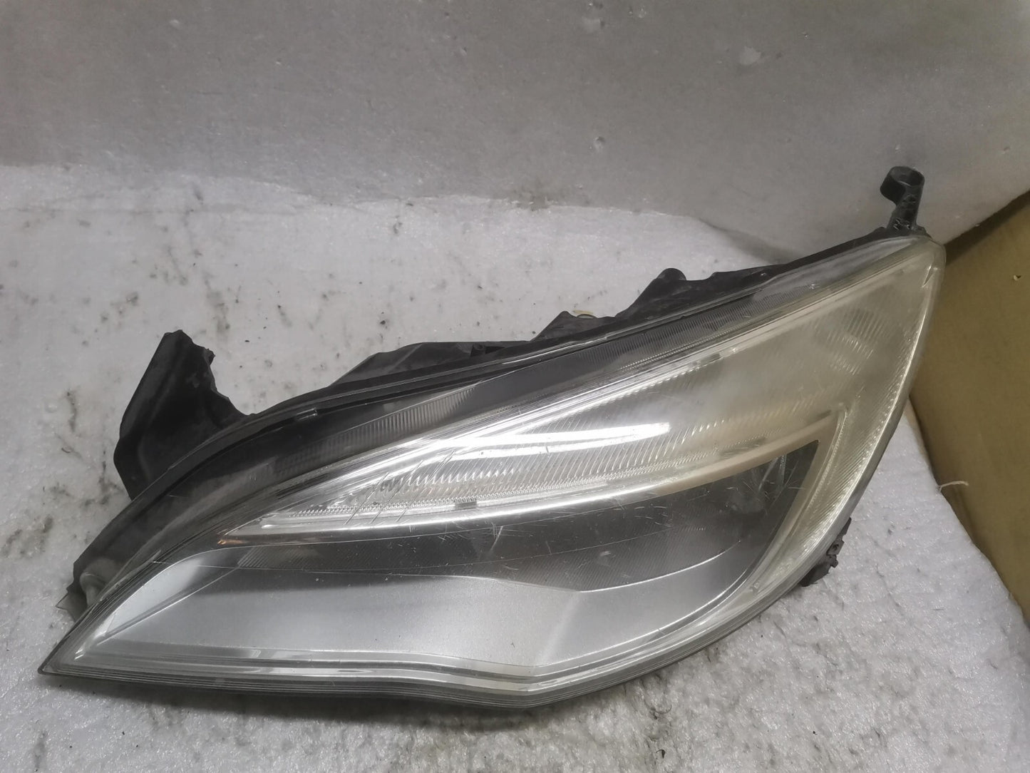 VAUXHALL ASTRA J HALOGEN PASSENGER HEADLIGHT Mk6 (J) 13253646 vxaj72