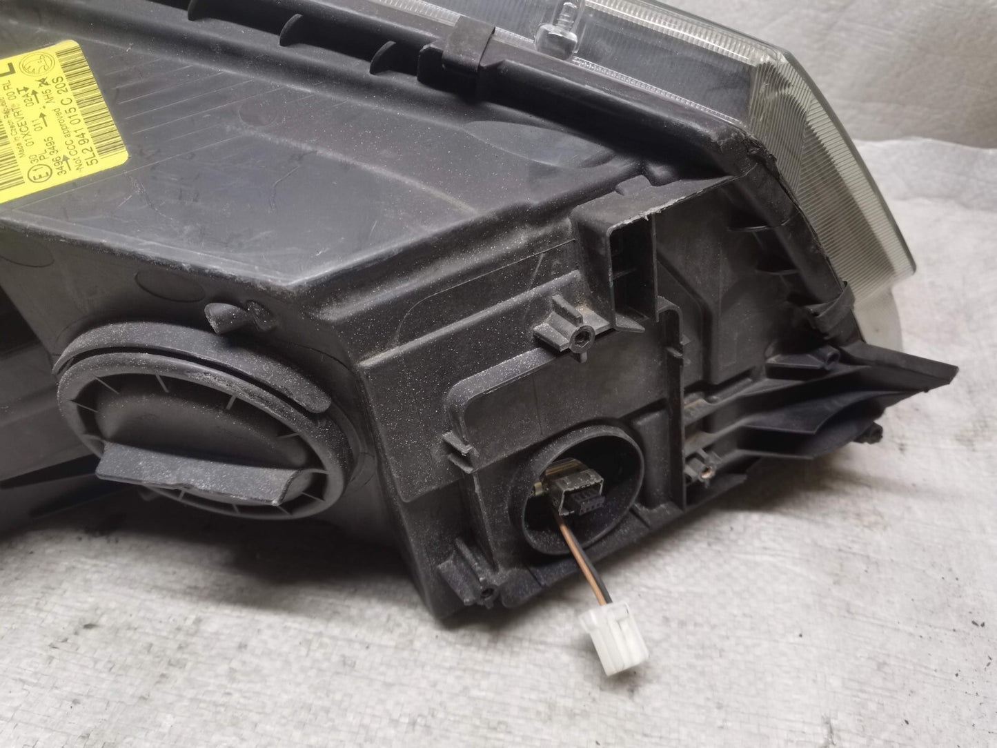 SKODA YETI 2013-17 NEARSIDE LEFT XENON LED HEADLIGHT GENUINE 5L2941015C skye38