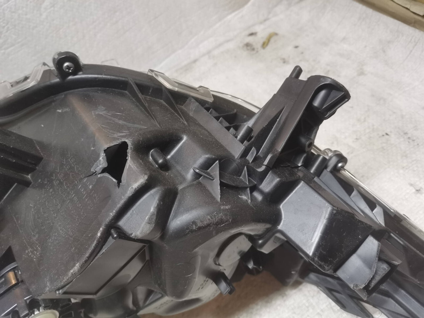 Toyota RAV4 Headlight Left LED Projector Lens 19+ Passenger Near Side tor411