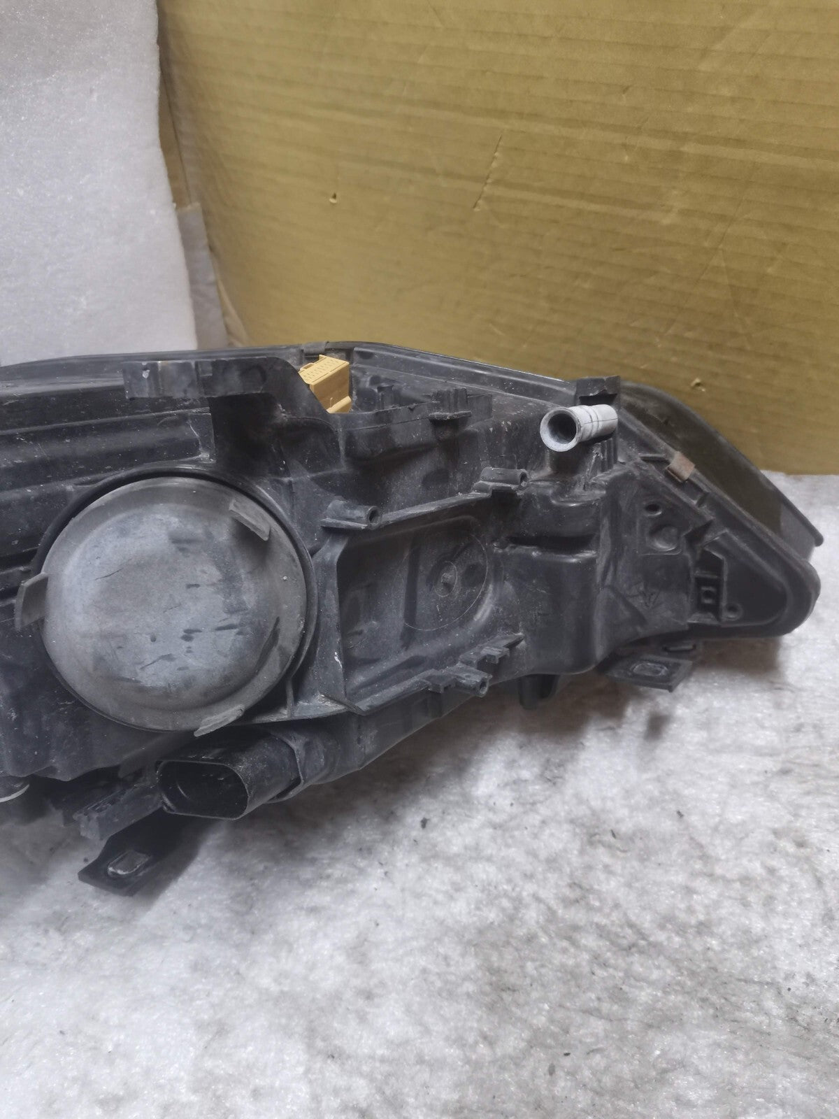 AUDI A4 B8.5 XENON HEADLIGHT FRONT RIGHT DRIVER SIDE 2012 8K0941006A