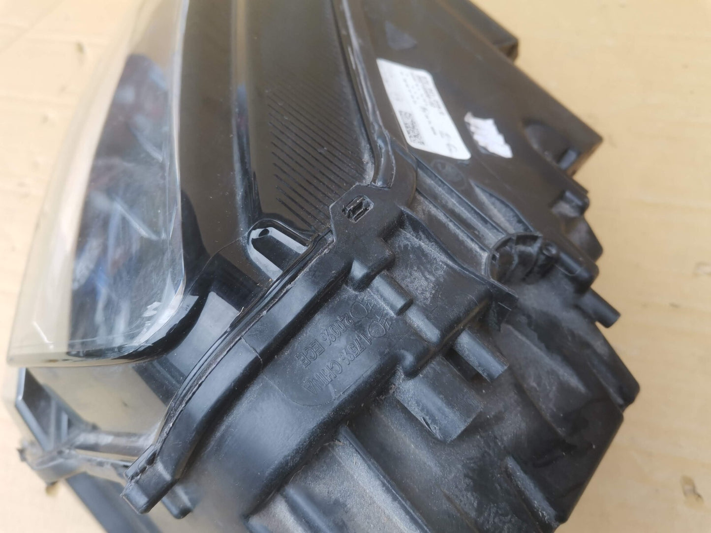 SKODA KAROQ Front Left Headlight 57C941015C skkq46