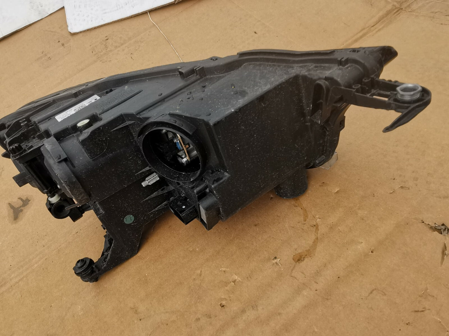 Volkswagen T-ROC Headlight Drivers Side Offside 2GA941005C VWTR35